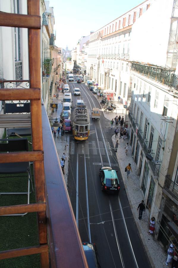 Surf In Chiado Albergue Lisboa Exterior foto