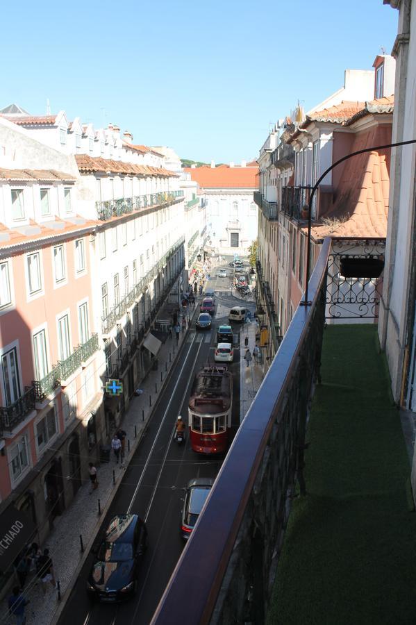 Surf In Chiado Albergue Lisboa Exterior foto